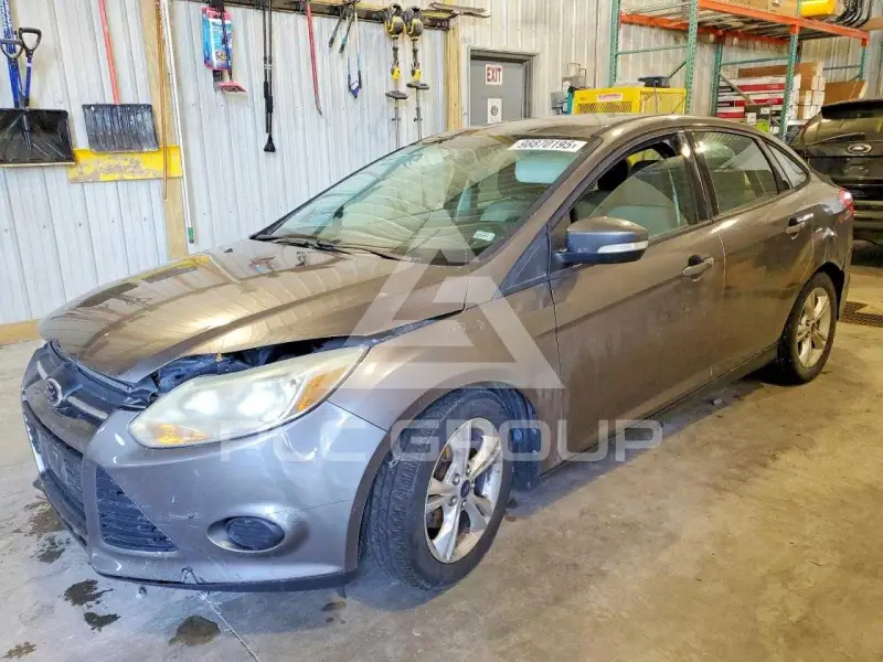 2014 Ford FOCUS фото
