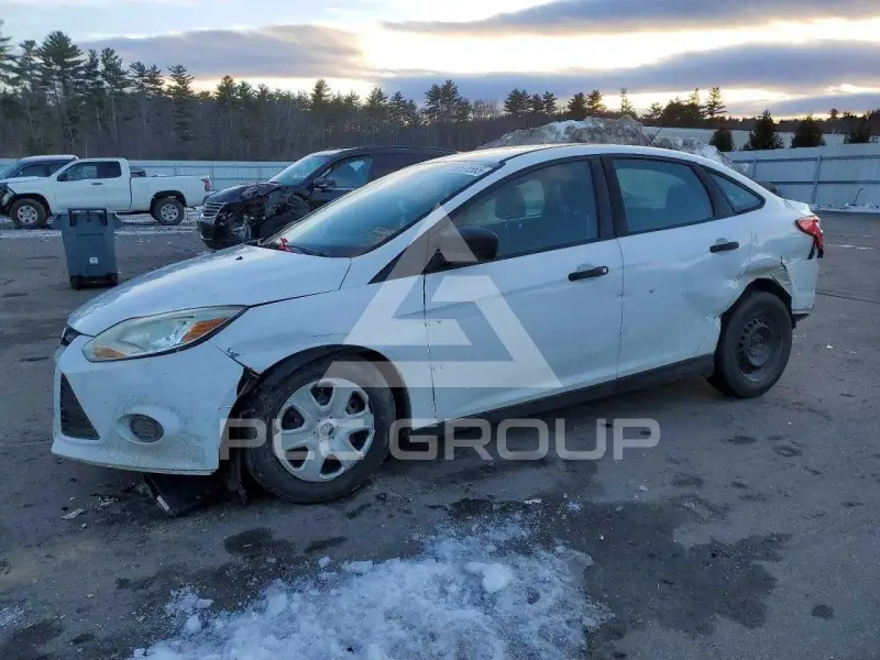 2014 Ford FOCUS фото