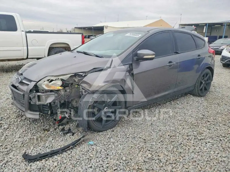 2014 Ford FOCUS фото