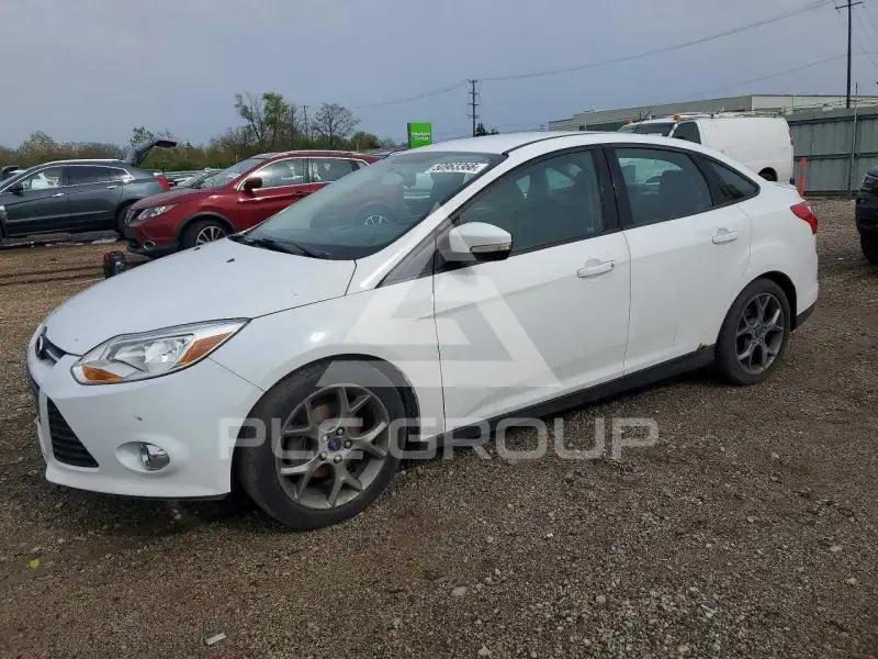 2014 Ford FOCUS photo