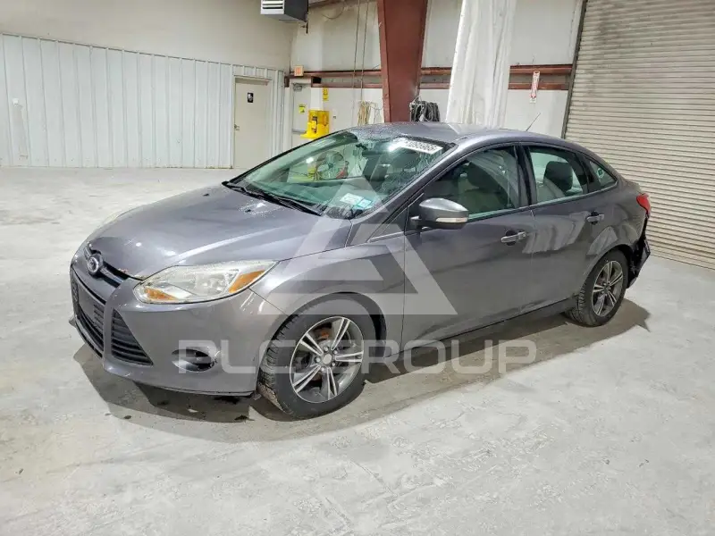 2014 Ford FOCUS фото