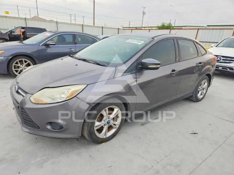 2014 Ford FOCUS фото