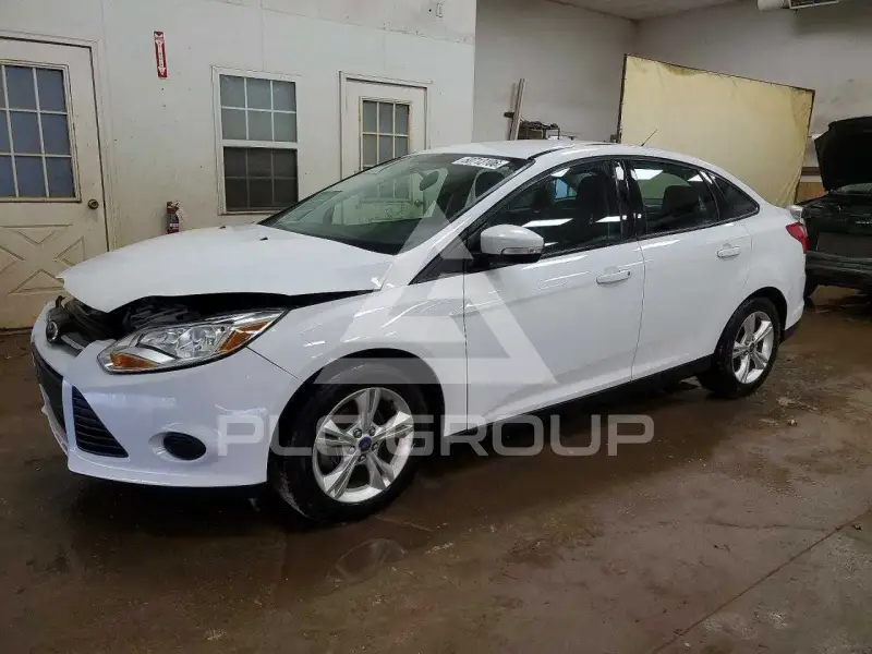 2014 Ford FOCUS фото