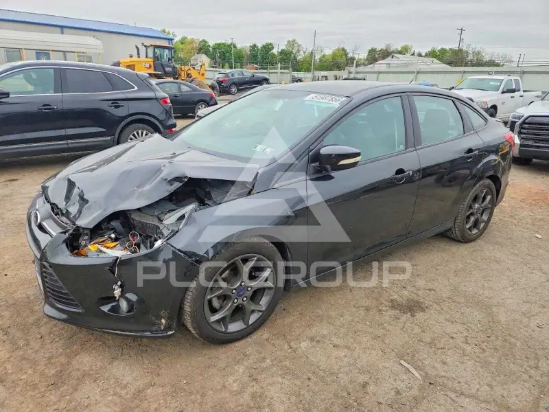 2014 Ford FOCUS фото