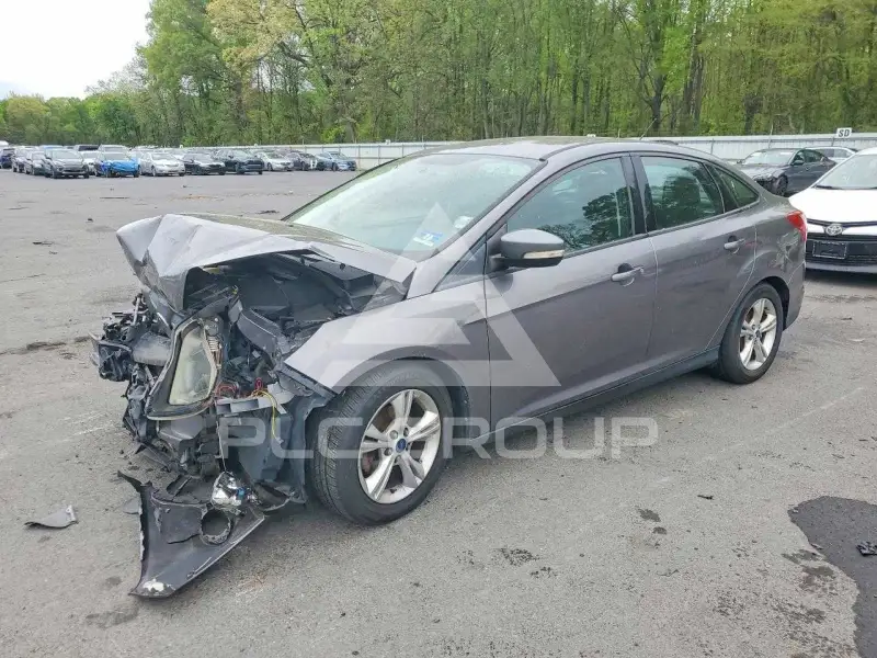 2014 Ford FOCUS photo