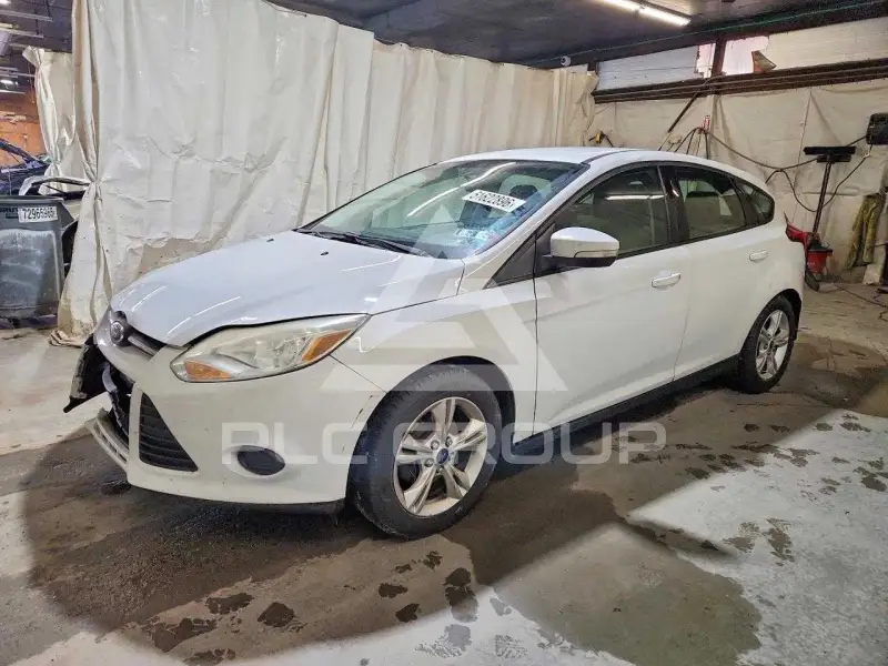 2014 Ford FOCUS фото