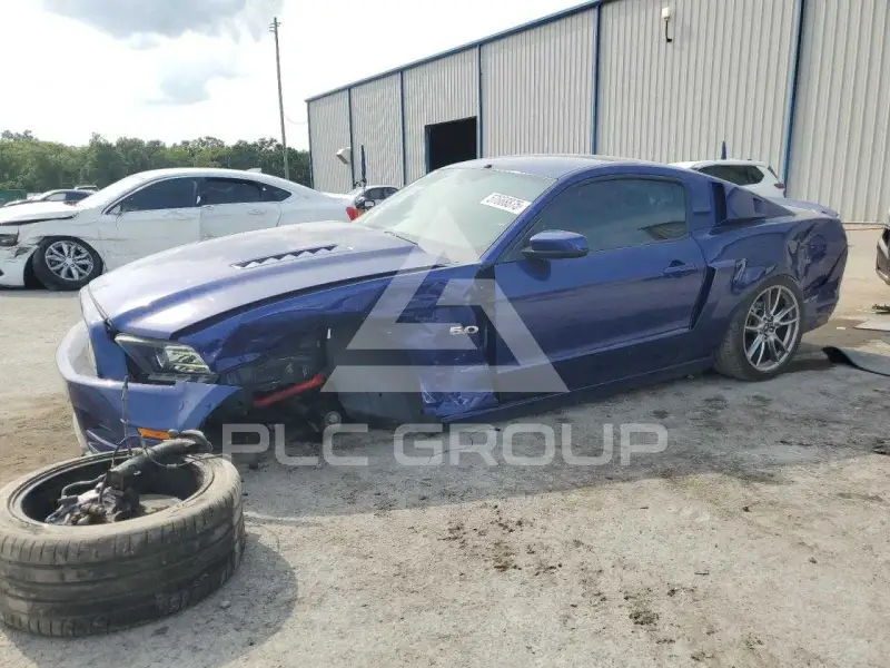 2014 Ford MUSTANG photo