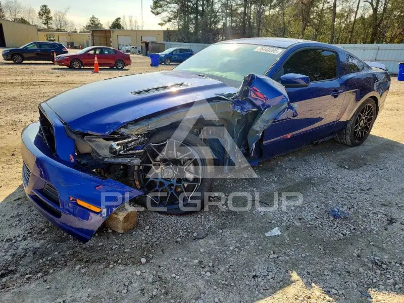 2014 Ford MUSTANG photo