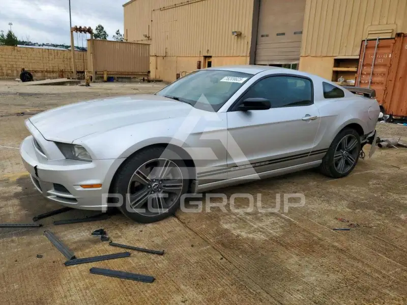 2014 Ford MUSTANG фото