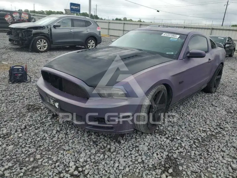 2014 Ford MUSTANG photo