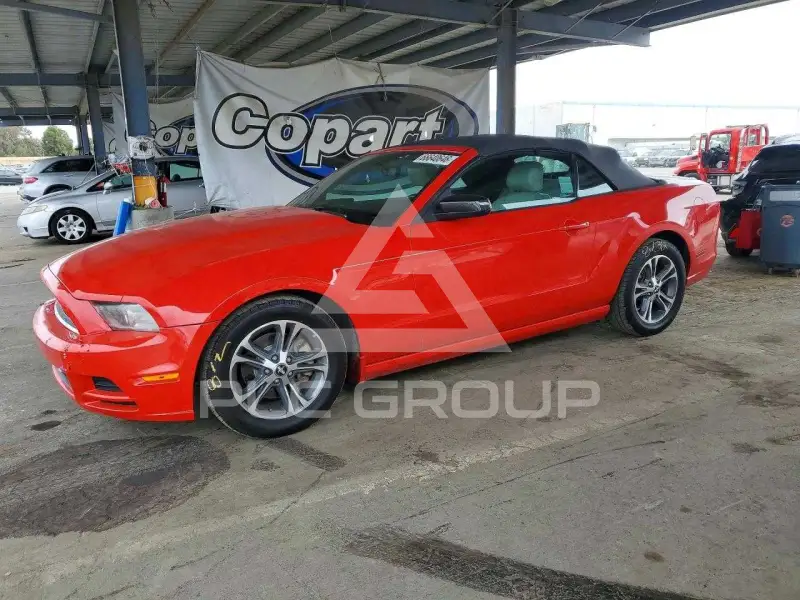 2014 Ford MUSTANG фото