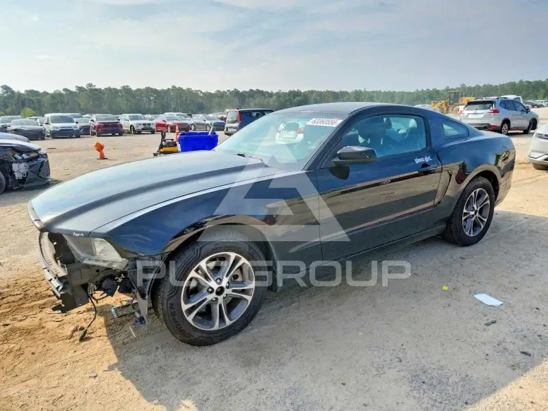 2014 Ford MUSTANG фото