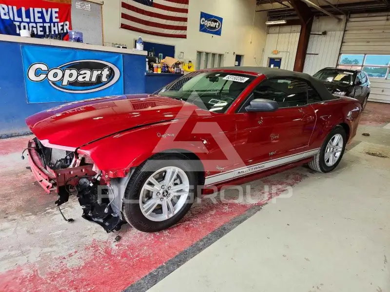 2014 Ford MUSTANG photo