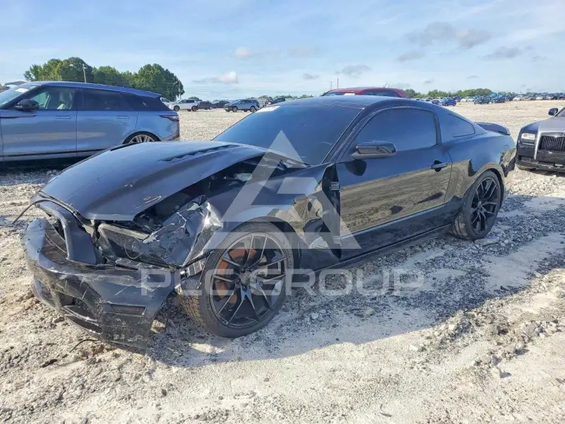 2014 Ford MUSTANG фото
