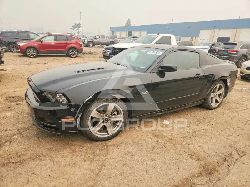 2014 Ford MUSTANG фото