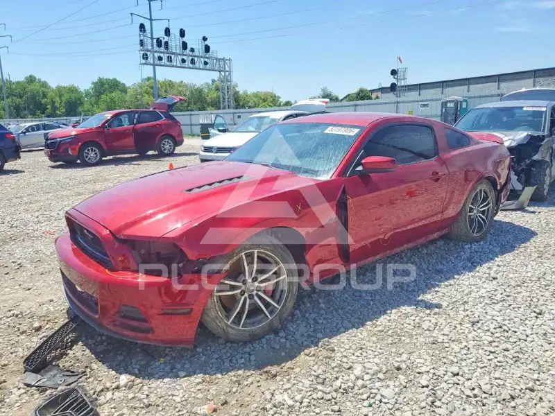 2014 Ford MUSTANG photo