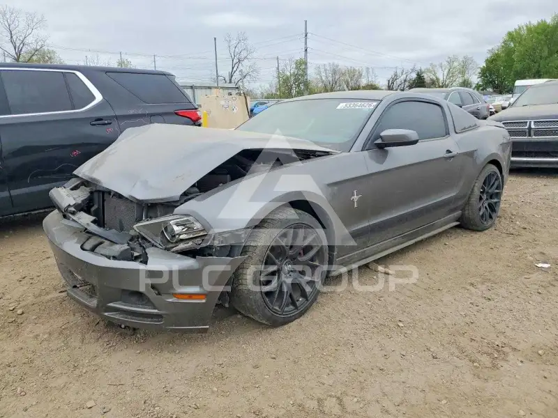 2014 Ford MUSTANG photo