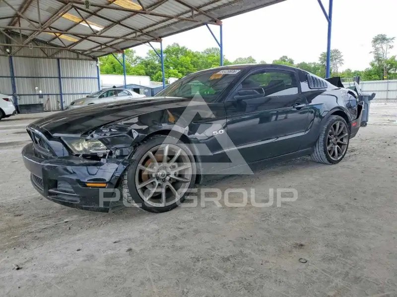 2014 Ford MUSTANG фото