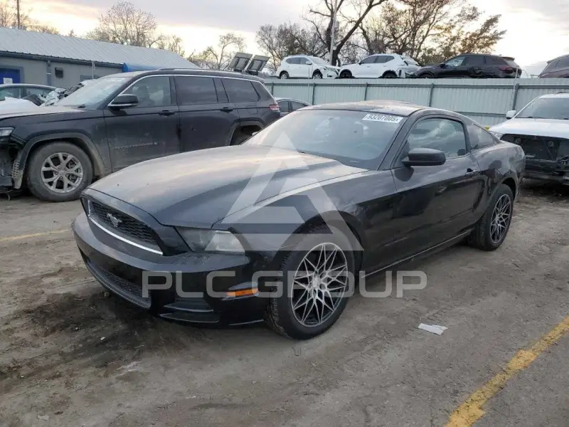 2014 Ford MUSTANG фото