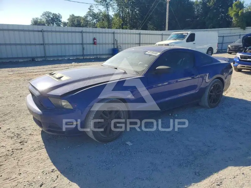 2014 Ford MUSTANG photo