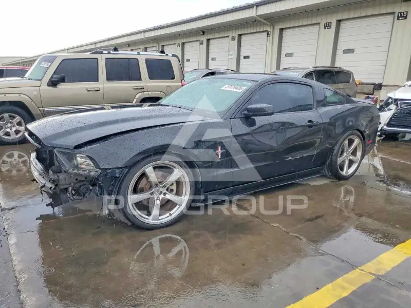 2014 Ford MUSTANG фото
