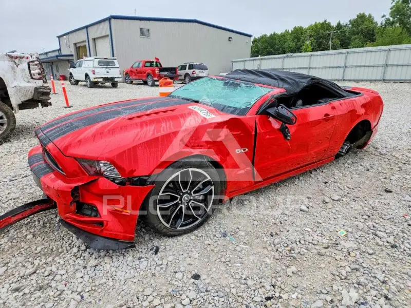2014 Ford MUSTANG фото