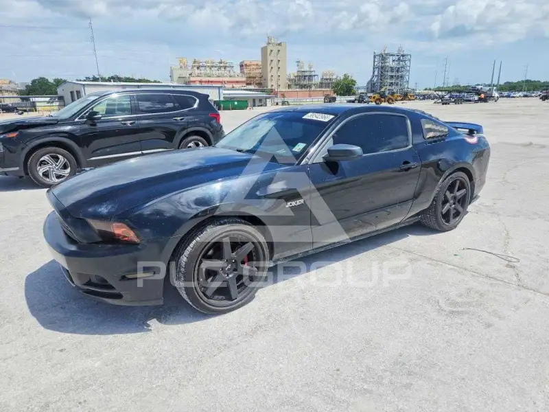 2014 Ford MUSTANG фото