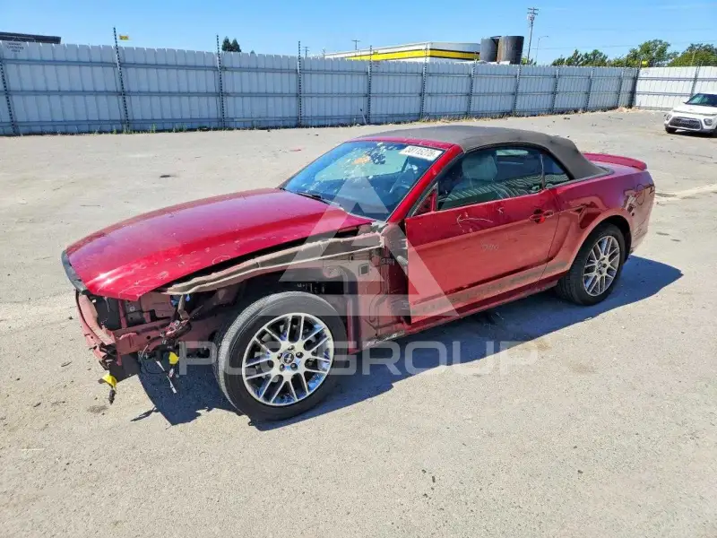 2014 Ford MUSTANG photo