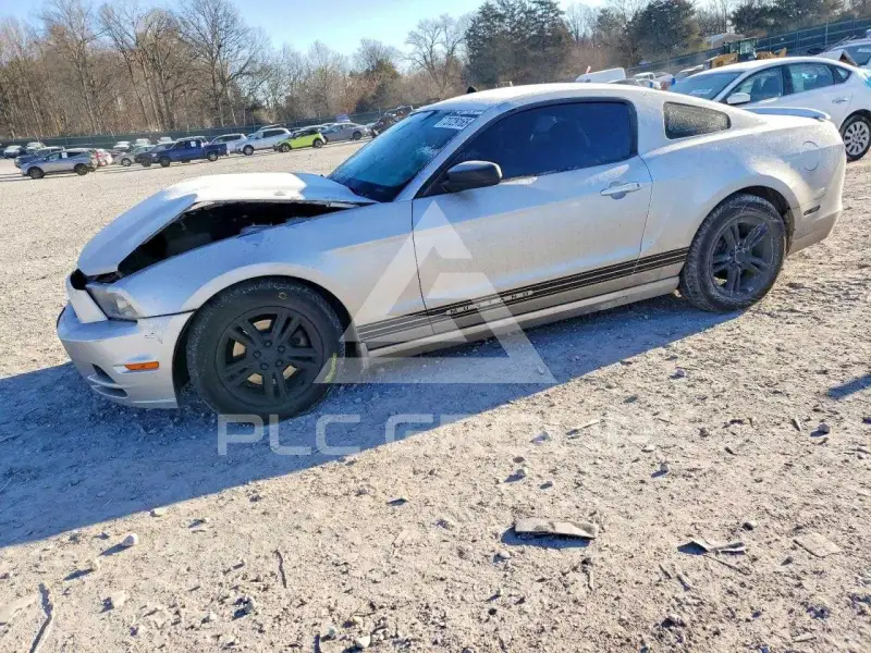 2014 Ford MUSTANG photo