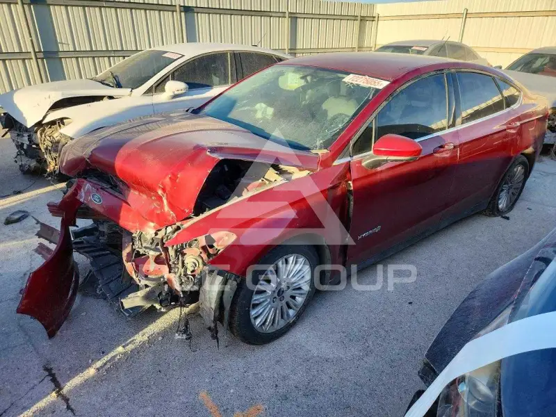 2014 Ford FUSION фото