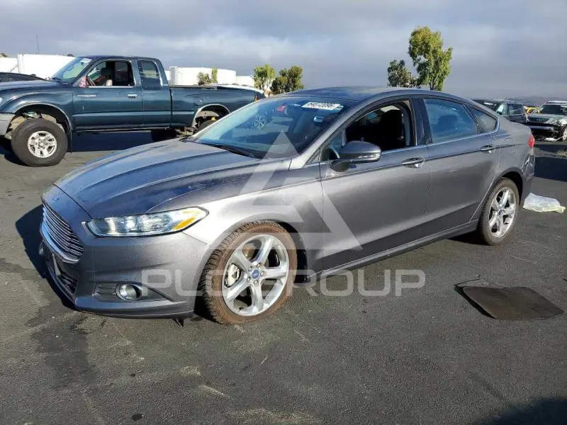 2014 Ford FUSION photo