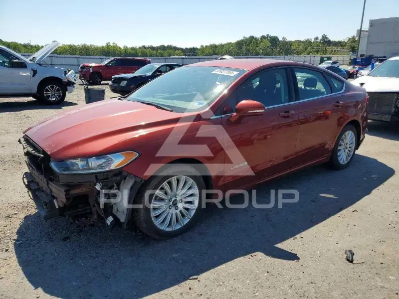 2014 Ford FUSION фото