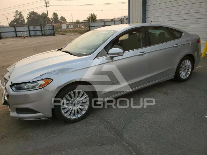 2014 Ford FUSION фото