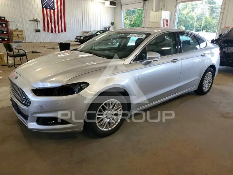 2014 Ford FUSION photo