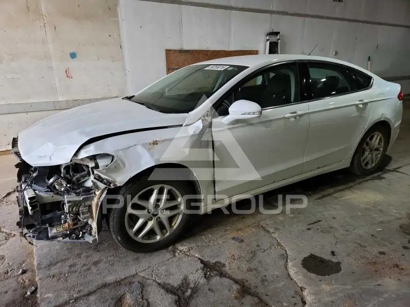 2014 Ford FUSION фото