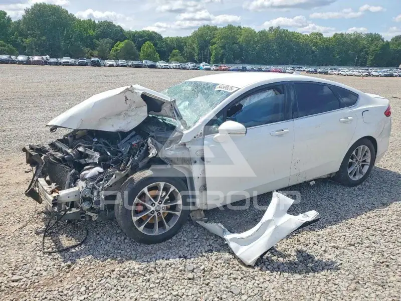 2014 Ford FUSION фото