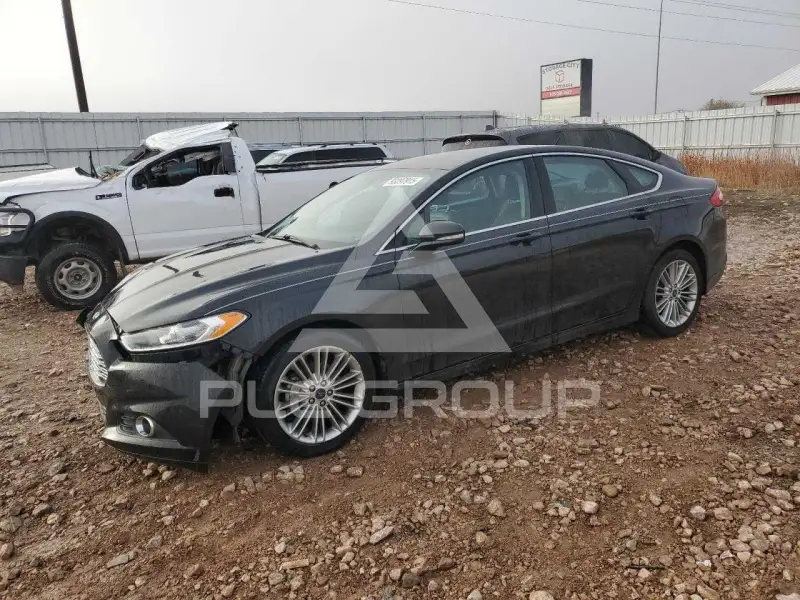 2014 Ford FUSION photo