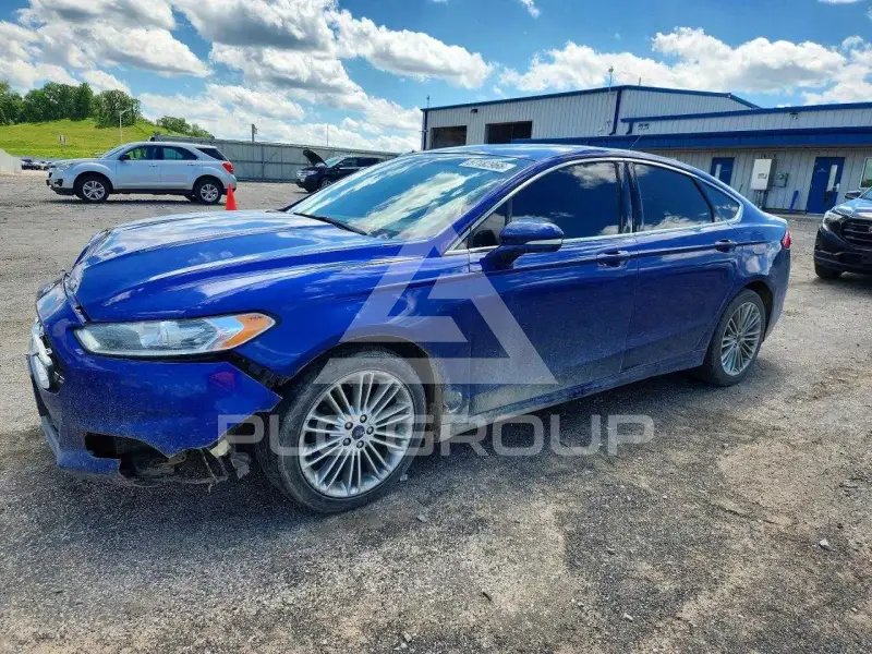 2014 Ford FUSION photo