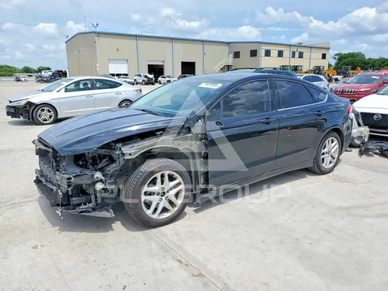 2014 Ford FUSION photo