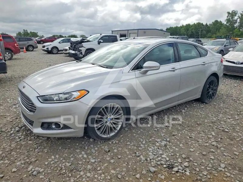 2014 Ford FUSION photo