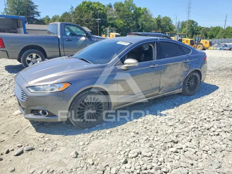 2014 Ford FUSION photo
