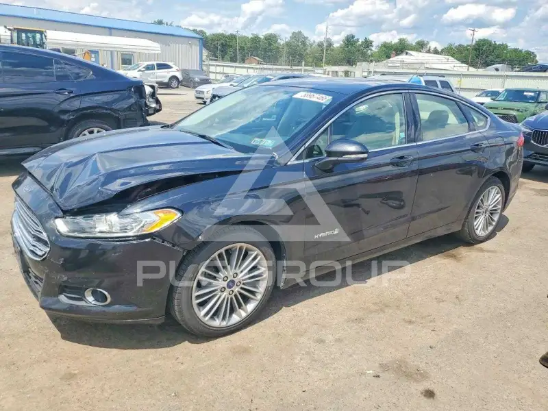 2014 Ford FUSION photo
