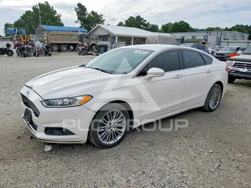 2014 Ford FUSION фото