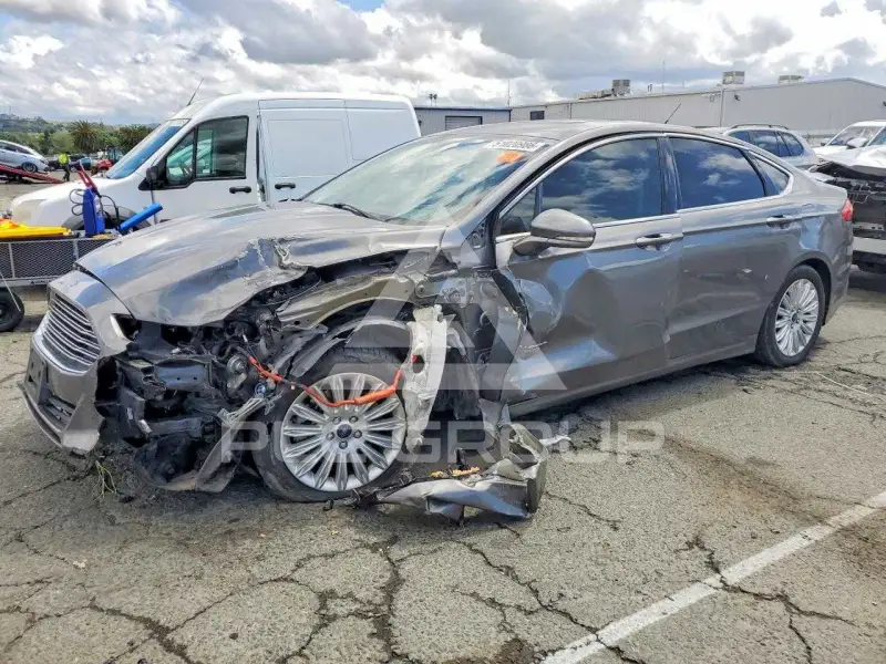 2014 Ford FUSION фото
