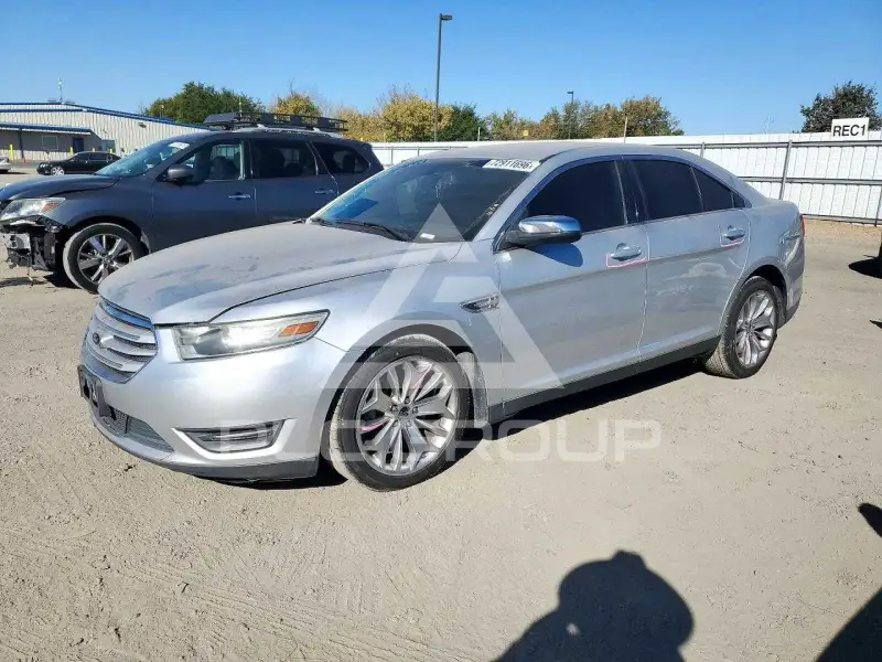 2014 Ford TAURUS photo
