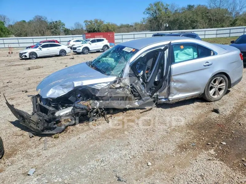 2014 Ford TAURUS photo