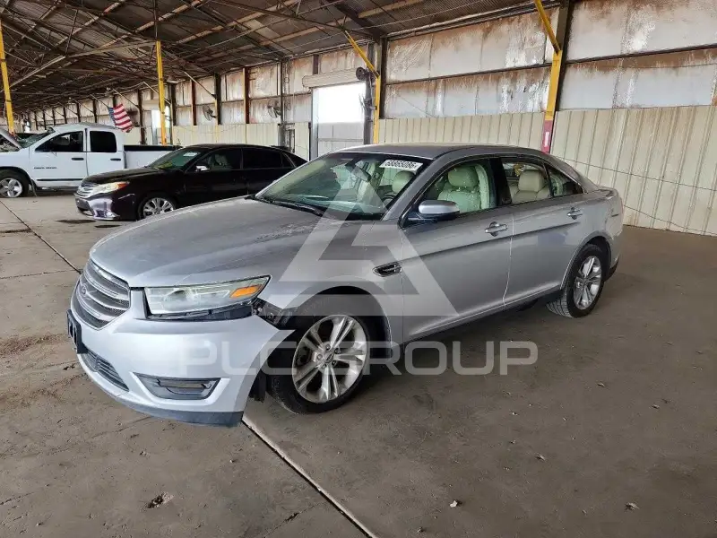 2014 Ford TAURUS photo