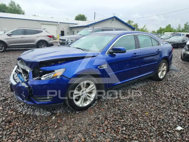 2014 Ford TAURUS фото