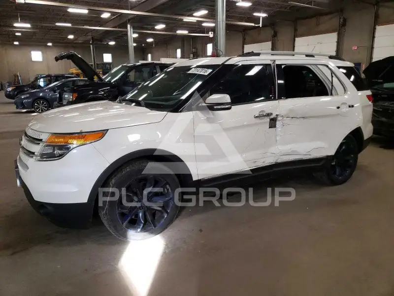 2014 Ford EXPLORER фото