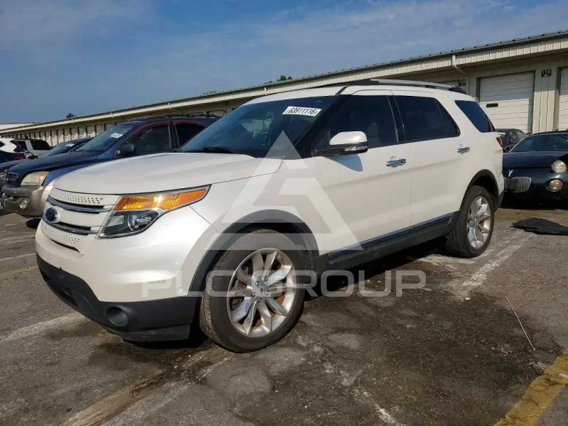2014 Ford EXPLORER photo